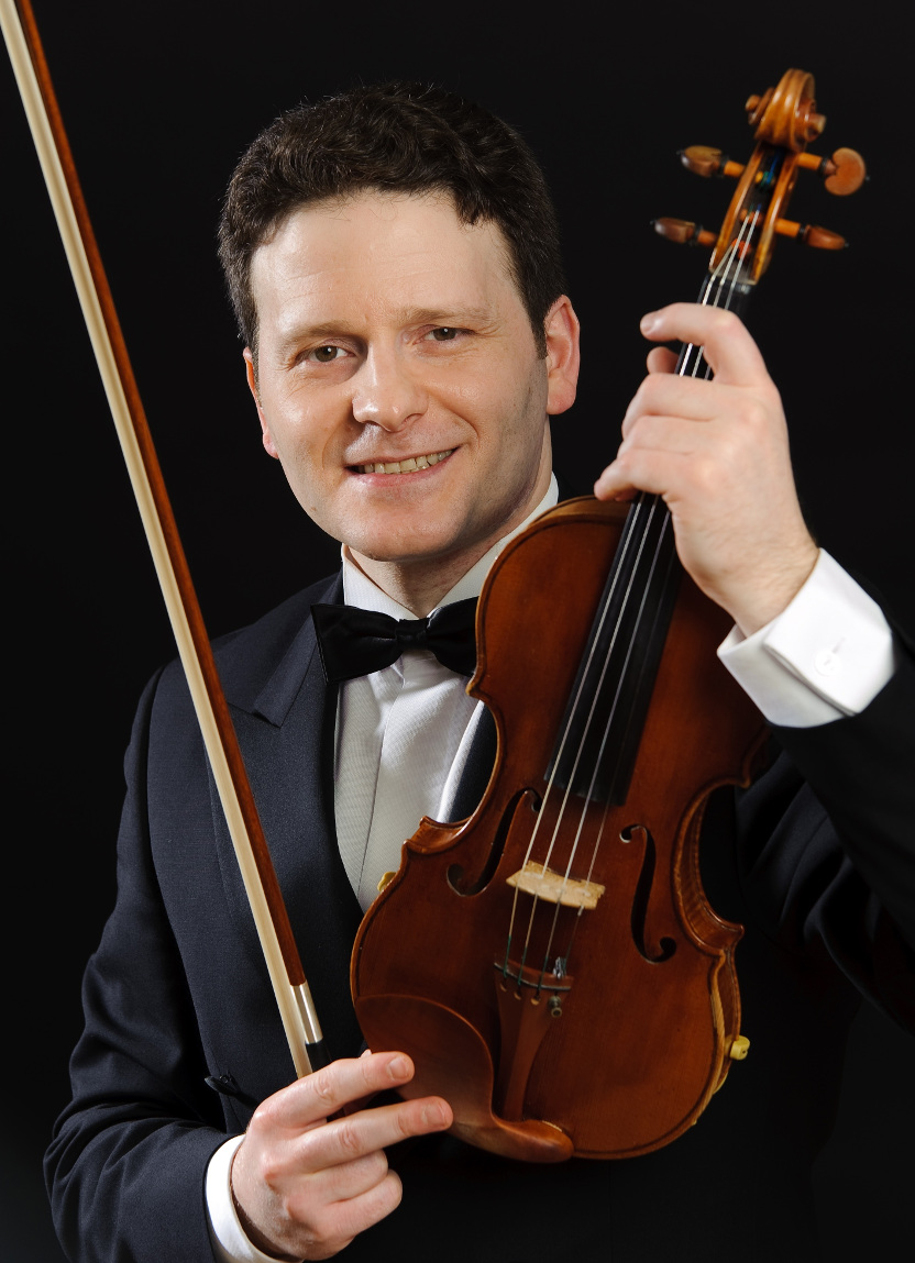alban-pengili-violine-alpha-fotostudio-michael-reuter-essen-city01986